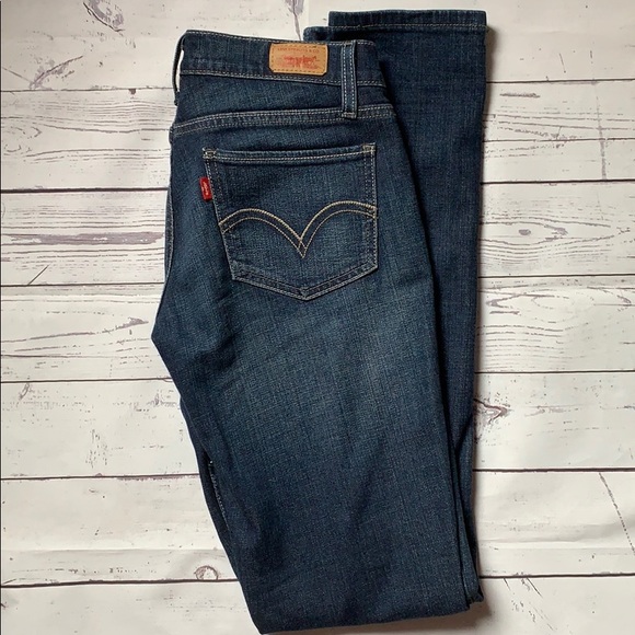LEVI’S skinny jeans for women - Size 6